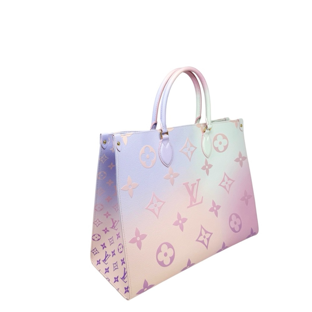 Louis Vuitton Monogram Giant Spring In The City OnTheGo GM Sunrise Pastel - Picture 15 of 16